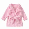 Pyjamas nés Robes de bébé CFlannel Couleur uniePeignoir de nuit Robe de nuit Poche Infantil Serviette de bain Enfants Bébé Garçons Filles Vêtements 231031