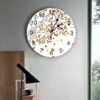 Horloges murales Feuilles jaunes tombant en automne PVC Horloge Salon Décoration Design moderne Home Decore Digital