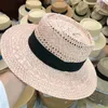 Berets oco gancho flor chapéu de palha francês elegante anti-ultravioleta praia lazer ao ar livre compras wear feminino azul verão