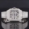 OEM Moisanite personnalisé Iced Out avec des hommes de style moderne dignes portant la montre par les exportateurs indiens