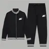 5 Tracksuits Masculinos Designer Mens Tracksuit Homens Sweatsuits Manga Longa Clássico Moda Bolso Correndo Casual Homem Roupas Roupas Calças Jaqueta Duas Peças # 005