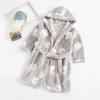 Pajamas Children Bath Robe Baby Towel Children 's Rainbow Cartoon 후드 목욕 가운 소년 소녀 소녀 잠옷 어린이 잠자기 로브 2 6 8 년 231031