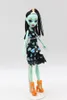 Dolls 1PCS Style 1 6 Dolls Monster Fun 28cm Wysokie ruchy Body Body Fashion Girls Toys Prezent 231031