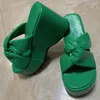 Chinelos de marca senhoras plataforma sólida slides moda cunhas salto alto verão feminino 2023 casual festa praia sapatos mulher