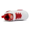 Stivali 2023 Sneakers Scarpe da basket per bambini per ragazzi Antiscivolo Bambini Sport Outdoor Boy Scarpe da ginnastica morbide 231030