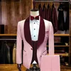 Custom Made Klassieke Mode Roze Bruidegom Tuxedos Bruidsjonkers Bourgondië Fluwelen Sjaal Revers Man Pak Bruiloft mannen Blazer Pakken Bl187V