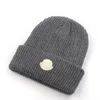 et chapeaux de mode pour hommes bonnet pour femme automne / hiver chapeau en tricot thermique marque de ski de haute qualité chapeau de crâne à carreaux bonnet chaud