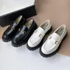 Mocassins abeille de styliste pour femmes, petites chaussures en cuir à plateforme, de luxe, de haute qualité, en cuir véritable, noires, décontractées