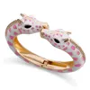 Bangle HAHA TOTO Trendy Giraffe Manchetarmband Statement Bangle voor Dames Verguld met Kleurrijk Emaille Dierenarmband Pulseira 231030