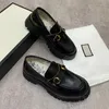 Mocassins abeille de styliste pour femmes, petites chaussures en cuir à plateforme, de luxe, de haute qualité, en cuir véritable, noires, décontractées