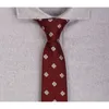 蝶ネクタイ花groomウェディングパーティーマンズ6cm赤のネクタイファッションフォーマルネックネクタイマンのためのビジネススーツワークネックギフトボックス231031