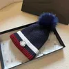 Зимняя шапка-бини Monclair, женская и мужская дизайнерская шапка 2023, аутентичная вязаная негабаритная лисья меховая шапка Официальный сайт 1 шапки высокого качества 3OI1