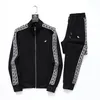 1 Herrspårsdräkter Designer Mens Tracksuit Luxury Men Sweatsuits Långärmad klassisk modeficka som kör casual man kläder kläder byxor jacka två bit zp07