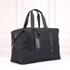 Nylondesigner Duffel Bag for Women Tote Travel Handbag Luxury Shoulder Bag Men Nylon Duffel Bags Sport Outdoor Purses Fashion Duffel Totes Bag Designer Handväskor
