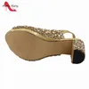 Dress Shoes High Quality Classics Style Sandals with Platform Elegant Italian Women Shoes Matching Bag Set in Gold Color for Wedding Party 231030