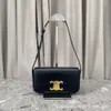 Lady Bags Cel Cowhide Designers Bag CE Triumphal Bag Classic Popular Candy Color Arch Schoudertas Claudes onderarm Cudgel Bag F7MN 9VK8