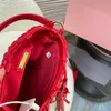 Kvinnliga lyxdesigner Bucket Bag Classic Pleated Totes Ladies Handbags Leather Crossbody Bags Drawstring Mini Underarm Påsar
