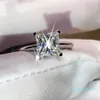 Solitaire classique quatre griffes bijoux de luxe réel 100% argent Sterling 925 coupe princesse topaze blanche femmes bague de mariage cadeau N263u