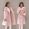 Misto lana da donna 2023 Cappotto lungo in pelliccia di agnello rosa chiaro Donna Inverno Stile coreano Addensare Manica in cashmere Allentato Moda Capispalla in lana 231030