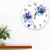 Orologi da parete Fiore dell'acquerello Orologio bianco blu Design moderno Arredamento casa colonica Cucina Decorazione vintage rotonda in PVC per soggiorno