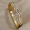 Armreif AENSOA Trendy Einfache Layered Weave Edelstahl Armreifen Armbänder Für Frauen Minimalistisches Eingelegtes Zirkon Vergoldetes Armband