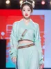 Arbeitskleider Herbst Damen Kleidung Chinesischer Stil Mode Set Kurzer Strickpullover Oberteil Halblanger Rock Süßes Vintage Zweiteiler