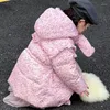 Manteau d'hiver en duvet pour enfants, vêtements d'extérieur épais pour bébés filles, veste longue à capuche florale rétro, manteau coupe-vent pour tout-petits de 1 à 7 ans