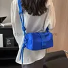 Borse a tracolla Borsa per toast da donna in nylon impermeabile da ufficio da donna, capacità, colore rosso tinta unita, casual, semplice ed elegante, negozio di borse