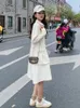 Trenchs de femmes manteaux de style français à manches longues bouton poche blanc mince manteau pour femmes 2023 automne élégant chic lâche veste décontractée