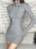 Gebreide ribbels mini voor dames hoge taille lange mouw uitgehold bodycon jurken dames winter nieuwe slanke jurk