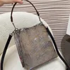 Designer M59864 Crossbody Fashion Goes with Everything Design Sense Shoulder Bag Stylish Lacquered Leather Handbag Fresh And12