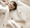 Koreanische Bär Olive Stickerei Baby Decke Wirft Korallen Fleece Weiche Neugeborenen Swaddle Wrap Decken Bettwäsche Kinderwagen Abdeckung