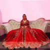 Elegante Marokkaanse Kaftan Avondjurken Lange Mouwen Rood A-lijn Satijnen Formele Kleding Voor Dames 2024 Arabische Beroemdheid Galajurken Gouden Kant Applicaties Kristallen Kralen