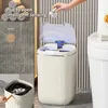 Avfallsbehållare 24L SMART SENSOR TRASH CAN BAMBRUM ELEKTRONISKA SOBGETSKAPT Automatisk Intelligent sensor Dammtunna för kök Toalettavfall 231031