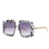 Sonnenbrille Luxus Brand Square Sonnenbrille Frauen Männer trendige Metallketten übergroß