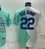 22 Bad Bunny Yeni Beyzbol Jersey Mavi ve beyaz yarım renk Dikişli Formalar Erkek Kadın Boyut S - XXXL