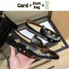 Designer Sneakers Women Dress Shoes Leather Mule Loafers Chocolate Ivory Black Lining Black Stars Bees Embroidered Comfortable Men Flat Shoe