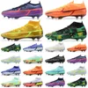 crampons de football dorés