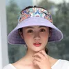 Cappelli a tesa larga Cappello da sole Protezione estiva femminile Cappellino da bici da viaggio anti-UV Cappellino da donna alla moda con protezione solare casual H3189