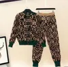 여성 트랙 슈트 테리 스웨터 패턴 Ggity Letter Tops Shirts 조거 슈트 패션 트랙복 점퍼 바지 2 조각 세트