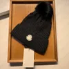 ファッションファックスファーファーポンビーニースカルキャップ編み帽子デザイナーマンウーマン冬の帽子6カラートップ品質330U