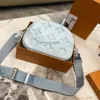 Cosmetische tassen kisten schoudertassen camera dames tassen gewatteerde bloemen goud metaal hardware zacht lederen designer tas cm met stof afneembare verstelbare riem