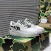 Baskets de créateurs Chaussures décontractées Forme de singe Bapestas Étoiles Femmes Hommes Plate-forme A Bathing Ape Camouflage Sta Medicom Toy Camo Sneaker Kid