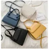イブニングバッグ女性のためのアニマルプリント小さなハンドバッグと財布デザイナーフラップクロスボディ女性トート220901