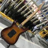 Yüksek kaliteli strat elektrikli St Guitar Alder Vücut Çizgili Akçaağaç Boyun Çin Özel Guitarra