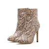 stivaletti con tacco alto alla coscia Stivali New Element Color Snake Skin Medium Tube in scarpe da donna 220901