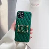 Premium Leather Brand Cell Phone Cases With Bracket And Pane For11 12 13 ProPromax Luxury Designer Phonecase For X Xs Xr Xsmax 7 8 7p 8p