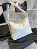 NUEVA 22 bolsas de bolsas de compras de mujer hinchadas Crossbody para mujer.
