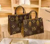 Borse moda goffratura nera borse classiche da donna firmate Totes borse da donna in fiore tote composita borsa da donna con tracolla in pelle PU con portafoglio