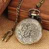 Montres de poche Chiffres romains Cadran Quartz Montre Bronze Exquis Fenêtre Relief Motif Collier Fob Chaîne Montre Vintage Cadeau